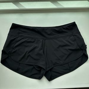 lululemon shorts Size 8